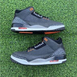 Air Jordan 3 Retro “Fear”